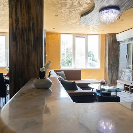 Lifestyle 57 Apartment
